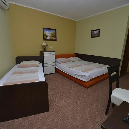 Borik Motel 3*